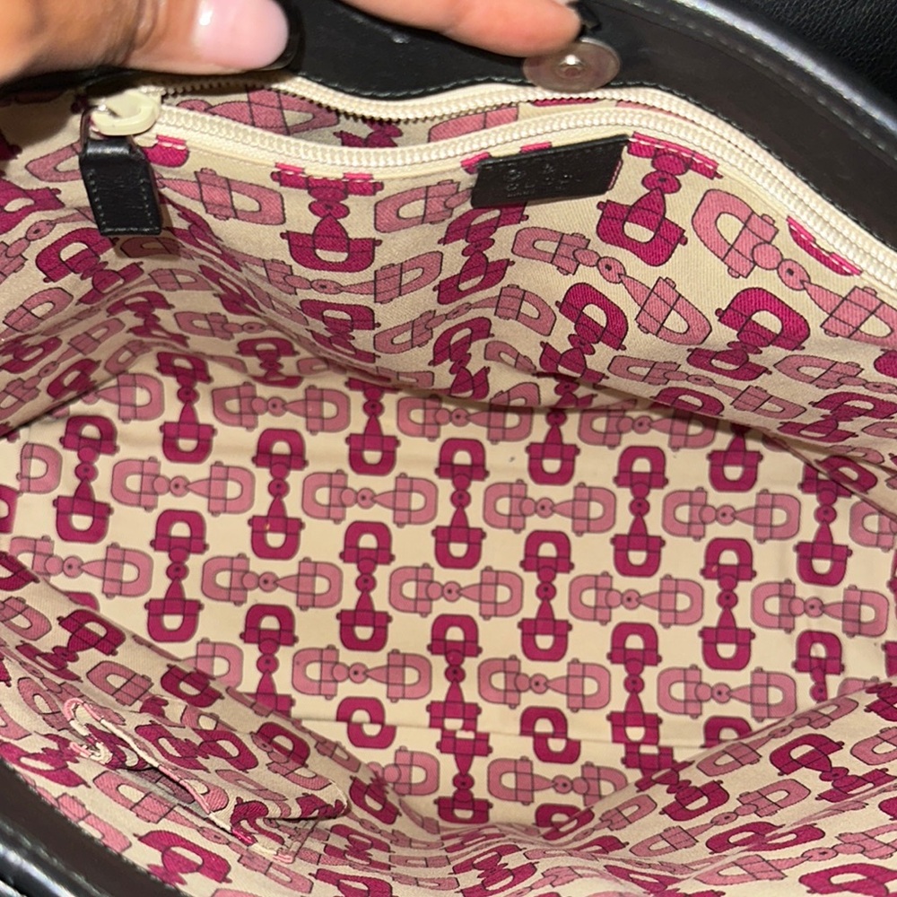Gucci Monochrome Patterned Tote - Picture 7 of 8